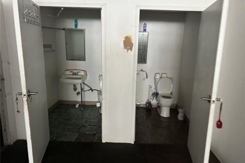 Immobilier commercial à louer à Ocala, Floride: 12877.83 m2 № 2412642 - photo 6