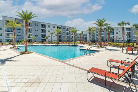 Copropriété à vendre à Kissimmee, Floride: 2 chambres, 110.18 m2 № 2130517 - photo 3