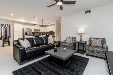 Copropriété à vendre à Kissimmee, Floride: 2 chambres, 110.18 m2 № 2130517 - photo 5