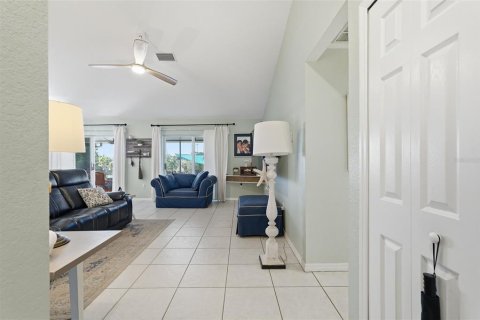 Villa ou maison à vendre à Holiday, Floride: 3 chambres, 120.87 m2 № 2141914 - photo 7