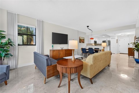 Copropriété à vendre à Coral Gables, Floride: 2 chambres, 190.36 m2 № 2397953 - photo 19
