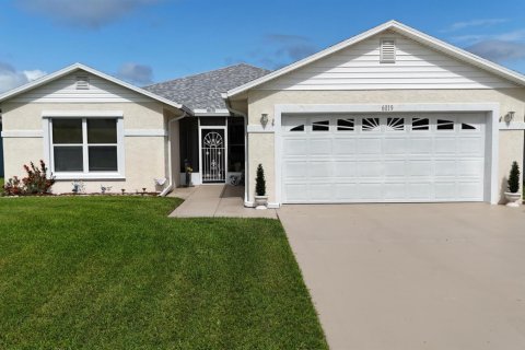 Casa en St. Lucie, Florida 3 dormitorios, 153.94 m2 № 2247734