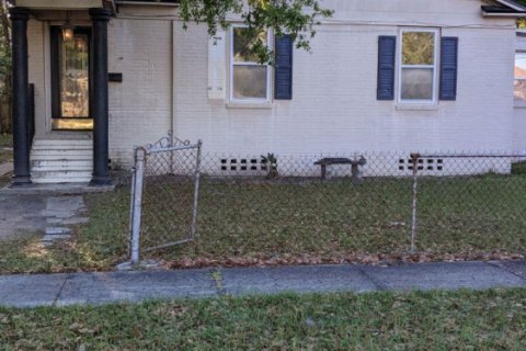 House in Jacksonville, Florida 3 bedrooms, 96.34 sq.m. № 766331 - photo 1