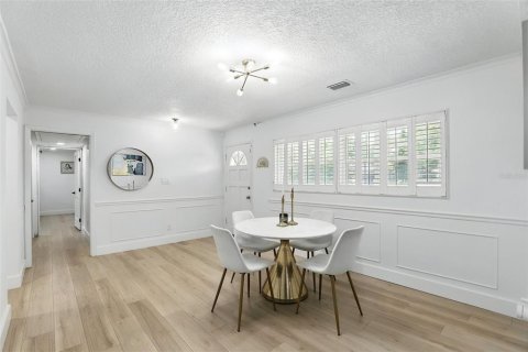 Casa en venta en Orlando, Florida, 3 dormitorios, 160.44 m2 № 1791400 - foto 7