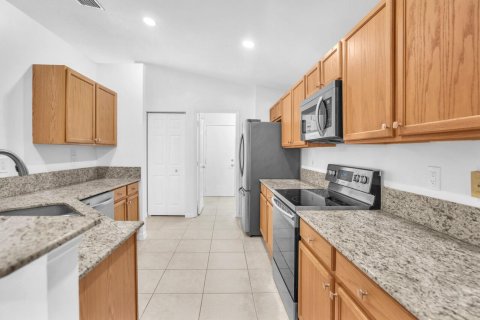 Villa ou maison à vendre à Boynton Beach, Floride: 3 chambres, 161.84 m2 № 2077888 - photo 9
