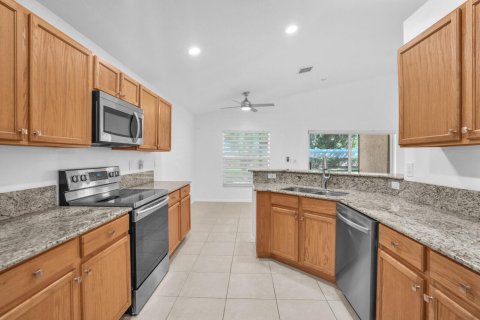Villa ou maison à vendre à Boynton Beach, Floride: 3 chambres, 161.84 m2 № 2077888 - photo 8