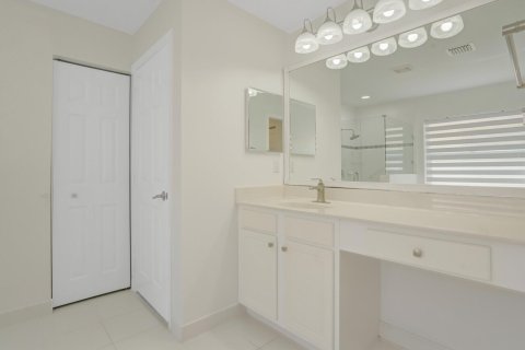 Villa ou maison à vendre à Boynton Beach, Floride: 3 chambres, 161.84 m2 № 2077888 - photo 14