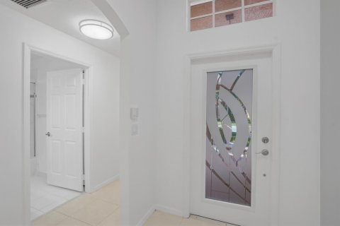 Villa ou maison à vendre à Boynton Beach, Floride: 3 chambres, 161.84 m2 № 2077888 - photo 4