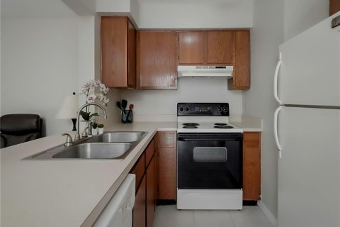 Touwnhouse à vendre à Clearwater, Floride: 2 chambres, 104.05 m2 № 1616818 - photo 14