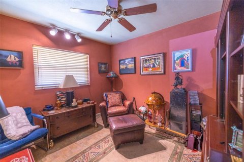 House in Brandon, Florida 3 bedrooms, 121.05 sq.m. № 1750745 - photo 26