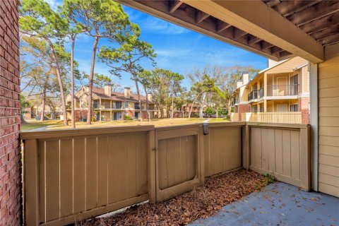 Copropriété à vendre à Tampa, Floride: 2 chambres, 95.41 m2 № 2042280 - photo 16