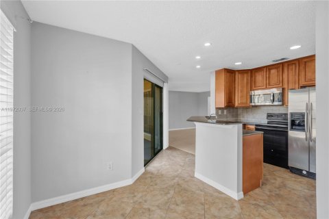 Copropriété à vendre à Tampa, Floride: 2 chambres, 95.41 m2 № 2042280 - photo 6