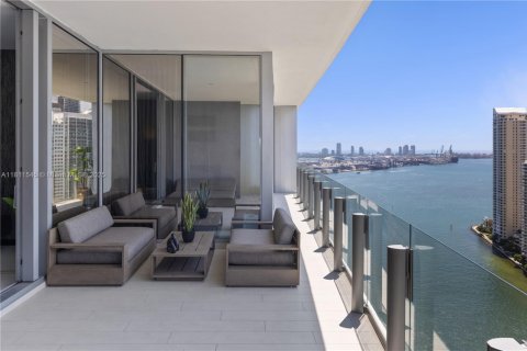 Copropriété à louer à Miami, Floride: 4 chambres, 328.5 m2 № 1867145 - photo 25