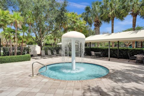 House in Boynton Beach, Florida 4 bedrooms, 195.19 sq.m. № 1661462 - photo 30