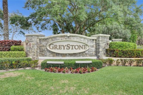 House in Boynton Beach, Florida 4 bedrooms, 195.19 sq.m. № 1661462 - photo 28