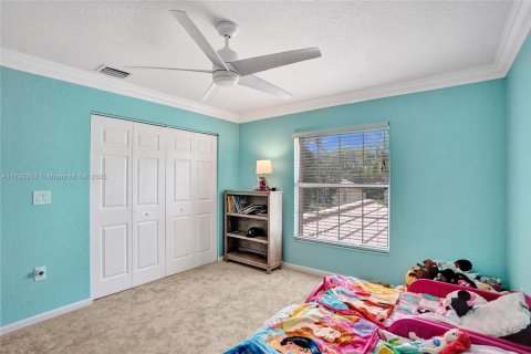 House in Boynton Beach, Florida 4 bedrooms, 195.19 sq.m. № 1661462 - photo 20