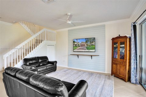 House in Boynton Beach, Florida 4 bedrooms, 195.19 sq.m. № 1661462 - photo 8