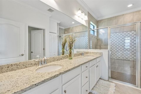 House in Bradenton, Florida 3 bedrooms, 171.78 sq.m. № 1784390 - photo 23