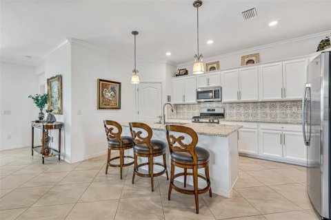 House in Bradenton, Florida 3 bedrooms, 171.78 sq.m. № 1784390 - photo 14