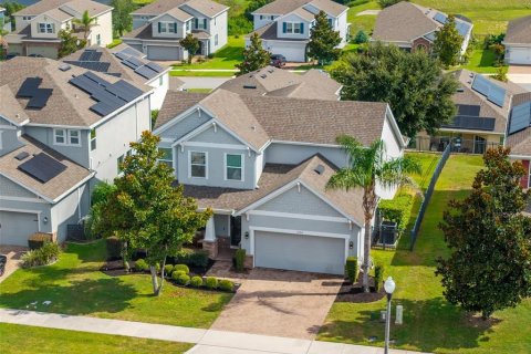House in Clermont, Florida 4 bedrooms, 245.45 sq.m. № 2223700 - photo 8