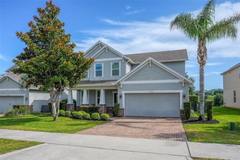 House in Clermont, Florida 4 bedrooms, 245.45 sq.m. № 2223700