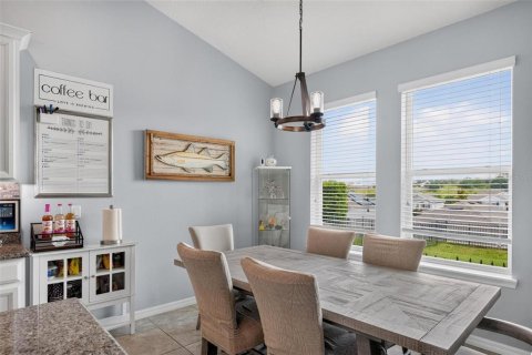House in Clermont, Florida 4 bedrooms, 245.45 sq.m. № 2223700 - photo 27