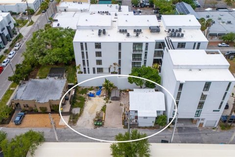 Immobilier commercial à Sarasota, Floride 4 chambres, 169.45 m2 № 2098504