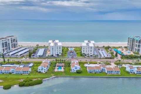 Condominio en alquiler en Clearwater, Florida, 2 dormitorios, 141.21 m2 № 1819428 - foto 2
