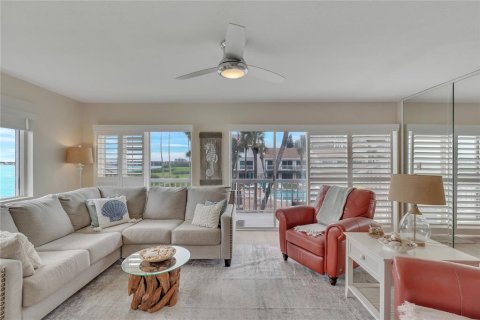 Condominio en alquiler en Clearwater, Florida, 2 dormitorios, 141.21 m2 № 1819428 - foto 10