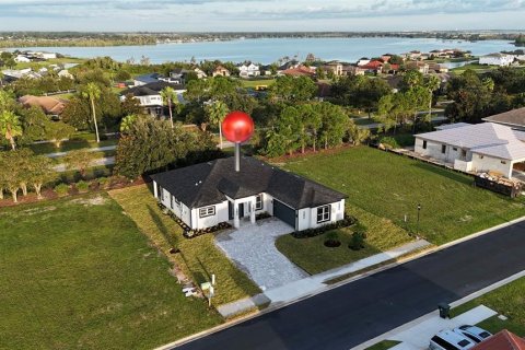 Villa ou maison à vendre à Lake Alfred, Floride: 5 chambres, 224.82 m2 № 2399014 - photo 4