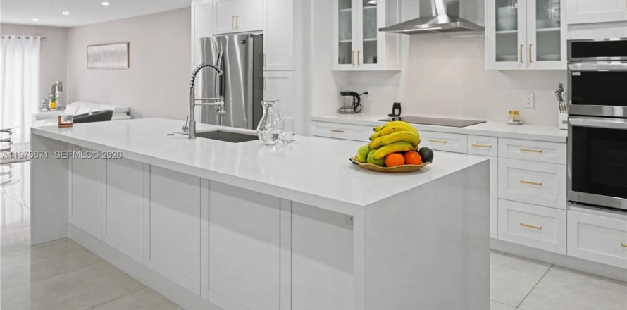 Touwnhouse à Hollywood, Floride 3 chambres, 176.51 m2 № 2038271