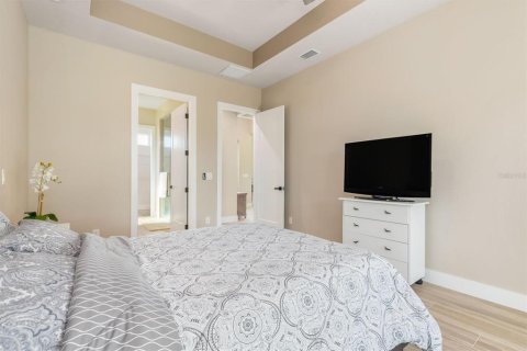 House in Rotonda, Florida 3 bedrooms, 177.26 sq.m. № 1901429 - photo 18