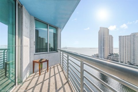 Купить кондоминиум в Майами, Флорида 2 спальни, 113.99м2, № 1623139 - фото 1