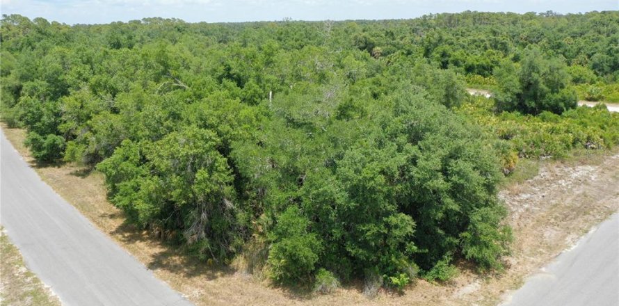 Land in North Port, Florida № 2159737