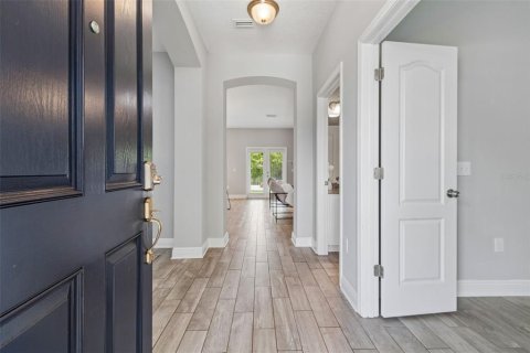 Купить виллу или дом в Тампа, Флорида 7 комнат, 211.07м2, № 2238427 - фото 7