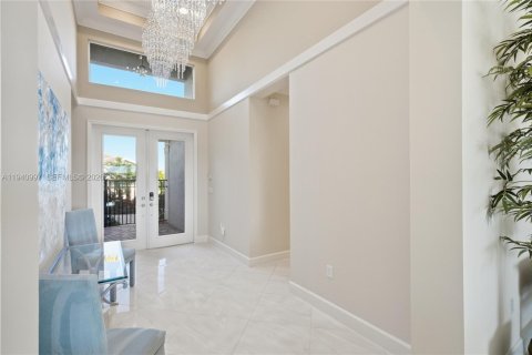 Villa ou maison à vendre à Port St. Lucie, Floride: 3 chambres, 239.69 m2 № 1998434 - photo 10