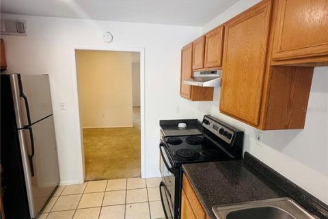 Copropriété à louer à Gainesville, Floride: 3 chambres, 139.35 m2 № 2117605 - photo 3