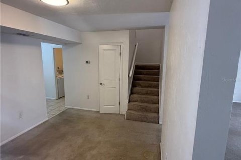 Copropriété à louer à Gainesville, Floride: 3 chambres, 139.35 m2 № 2117605 - photo 6