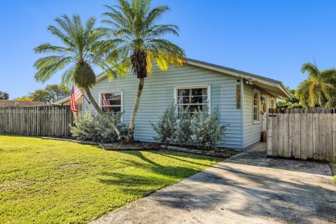 Casa en venta en Homestead, Florida, 2 dormitorios, 92.53 m2 № 2016470 - foto 2