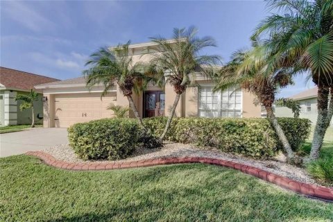 Villa ou maison à Riverview, Floride 4 chambres, 179.86 m2 № 2120603