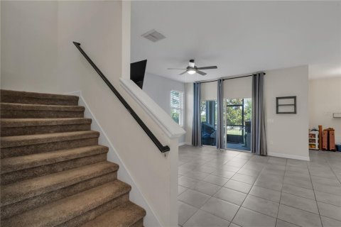 House in Orlando, Florida 5 bedrooms, 245.08 sq.m. № 1816571 - photo 29