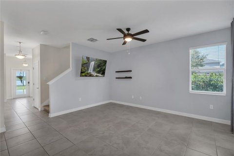 House in Orlando, Florida 5 bedrooms, 245.08 sq.m. № 1816571 - photo 27