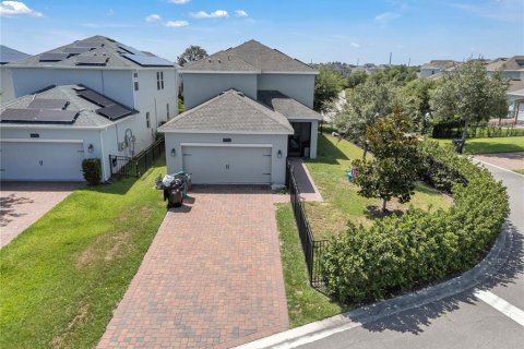 House in Orlando, Florida 5 bedrooms, 245.08 sq.m. № 1816571 - photo 3