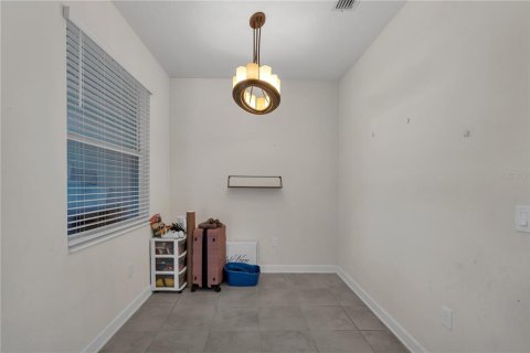House in Orlando, Florida 5 bedrooms, 245.08 sq.m. № 1816571 - photo 24