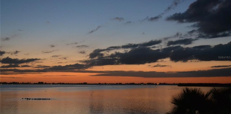 Condo in Bradenton, Florida, 3 bedrooms  № 1511296
