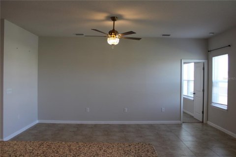 Casa en alquiler en Parrish, Florida, 3 dormitorios, 169.45 m2 № 1917963 - foto 9