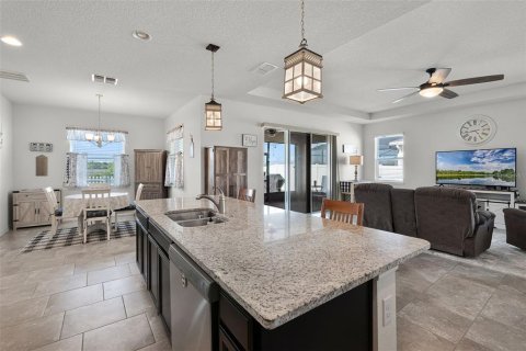 Casa en venta en Kissimmee, Florida, 4 dormitorios, 264.86 m2 № 1760497 - foto 13