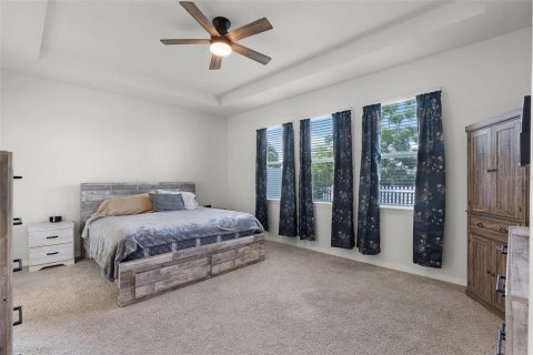Casa en venta en Kissimmee, Florida, 4 dormitorios, 264.86 m2 № 1760497 - foto 6
