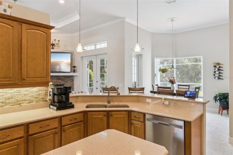 House in Homosassa, Florida 4 bedrooms, 217.86 sq.m. № 2225799 - photo 17