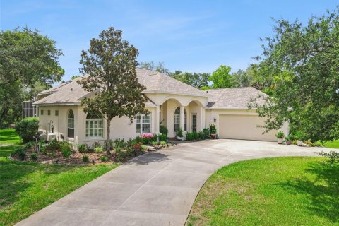 House in Homosassa, Florida 4 bedrooms, 217.86 sq.m. № 2225799 - photo 6